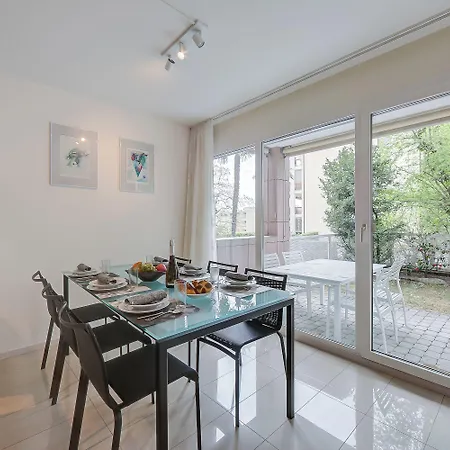 Residenza Esther - Happy Apartment Minusio